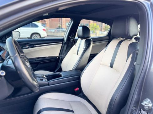 Used 2017 Honda Civic EX-L image 12