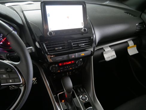 New 2025 Mitsubishi Eclipse Cross Black Edition image 5