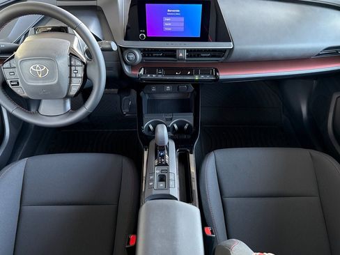 New 2026 Toyota Prius Plug-In Hybrid FWD image 15