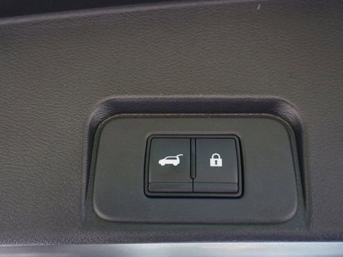 Certified 2024 Nissan Rogue SL image 15