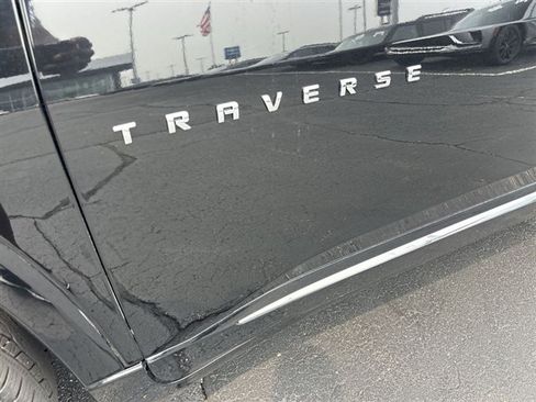 Used 2023 Chevrolet Traverse Premier w/ LPO, Floor Liner Package FWD image 31