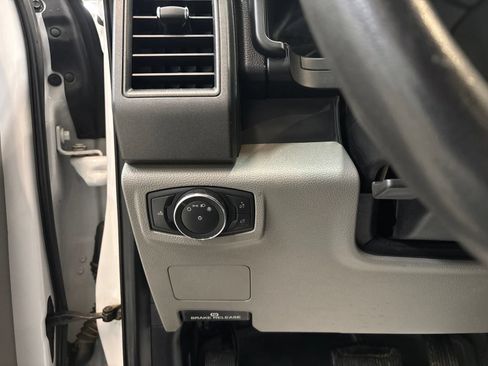 Used 2020 Ford F250 XL w/ Power Equipment Group AWD/4WD image 16