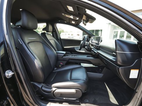 Used 2024 Hyundai Ioniq 6 SEL AWD/4WD image 44