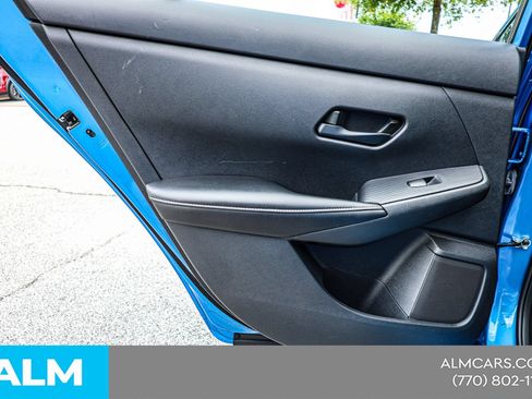 Used 2024 Nissan Sentra SV FWD image 40