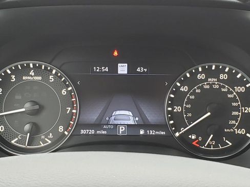 Used 2024 Nissan Armada Platinum w/ Captain's Chairs Package image 36