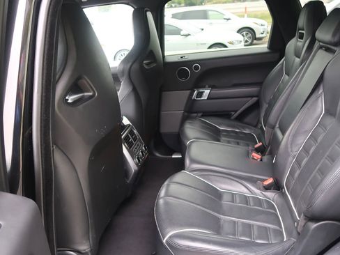 Used 2016 Land Rover Range Rover Sport SVR image 20