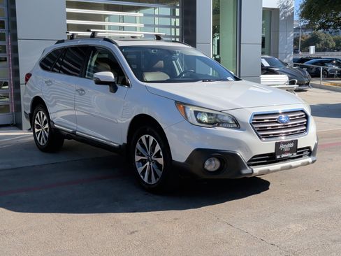 Used 2017 Subaru Outback 3.6R Touring w/ Popular Package #5A image 2