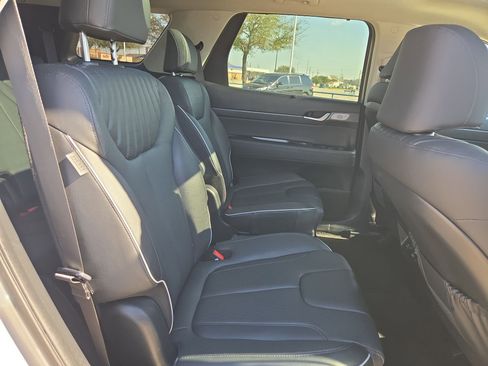 Used 2024 Hyundai Palisade Limited image 32