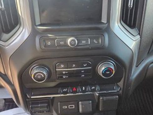 Used 2023 Chevrolet Silverado 2500 Custom w/ Custom Value Package image 12