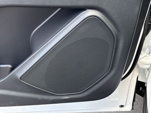 New 2026 Ford Explorer Active w/ Active Comfort Package RWD image 17
