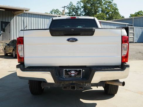 Used 2022 Ford F250 XL w/ Power Equipment Group AWD/4WD image 19