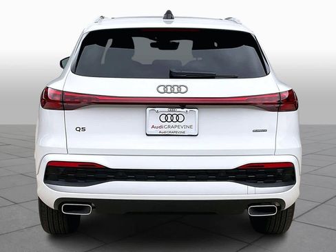 New 2025 Audi Q5 Premium w/ Convenience Package image 4