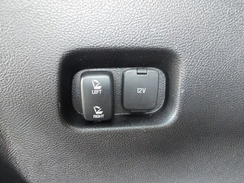 Used 2024 Ford Edge Titanium AWD/4WD image 25