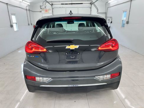 Used 2020 Chevrolet Bolt LT FWD image 6