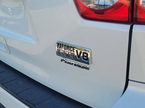 Used 2015 Toyota Sequoia Platinum image 5