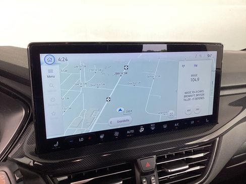 Used 2024 Ford Escape ST-Line w/ Tech Pack #1 AWD/4WD image 28