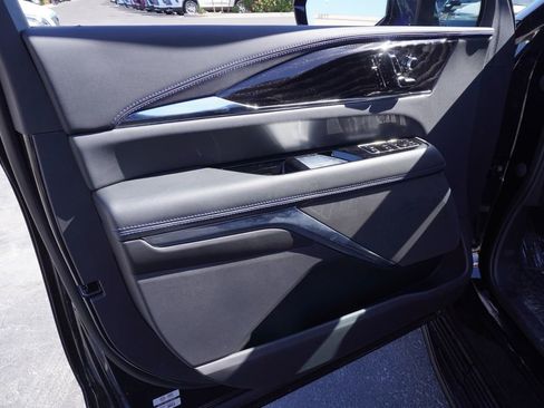 New 2026 Cadillac Escalade IQL Luxury image 14