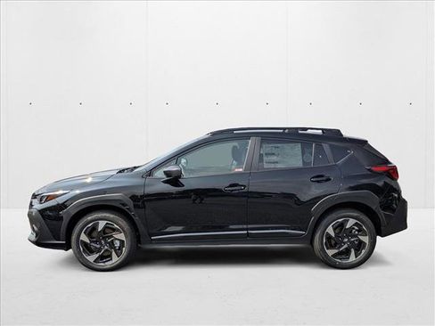 Used 2025 Subaru Crosstrek 2.5i Limited w/ Crosstrek Mirror Package image 5