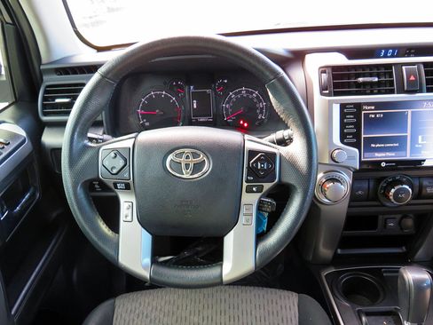 Used 2020 Toyota 4Runner SR5 image 23