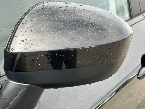 Used 2023 Nissan Rogue SV image 51