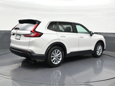 Used 2025 Honda CR-V EX-L image 5