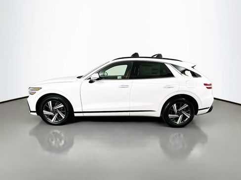 Certified 2026 Genesis GV70 3.5T Sport Advanced AWD/4WD image 8