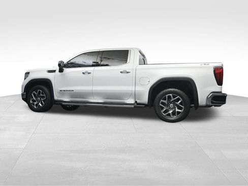 Used 2023 GMC Sierra 1500 SLT w/ SLT Premium Plus Package AWD/4WD image 12