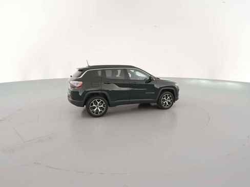 New 2026 Jeep Compass Limited image 13