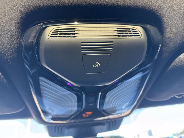 Used 2021 BMW X7 M50i AWD/4WD image 25