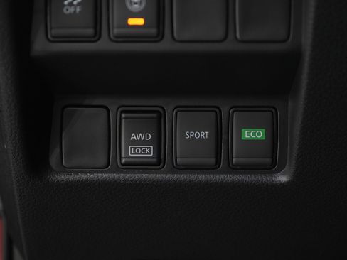 Used 2017 Nissan Rogue SV w/ Midnight Edition image 23