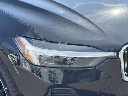 Used 2023 Volvo XC60 B5 Plus image 7