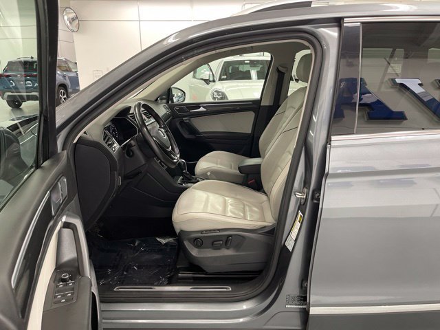 Used 2018 Volkswagen Tiguan SEL Premium AWD/4WD image 7