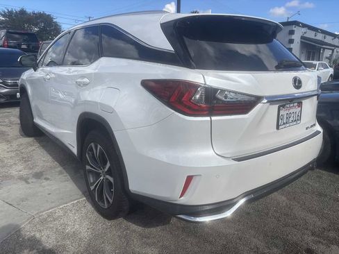 Used 2018 Lexus RX 450hL Premium image 2