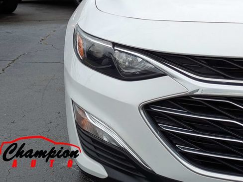 Used 2020 Chevrolet Malibu LS w/ Driver Confidence Package II FWD image 11
