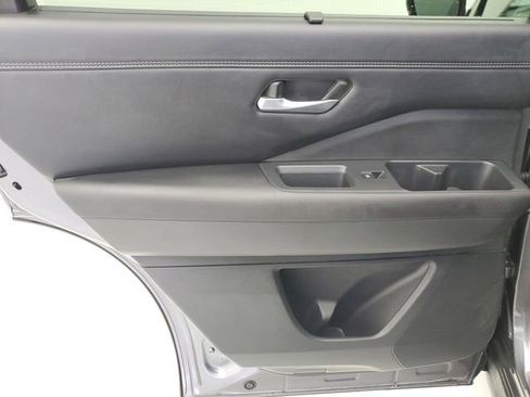 Used 2025 Nissan Pathfinder Platinum w/ Cargo Package FWD image 15