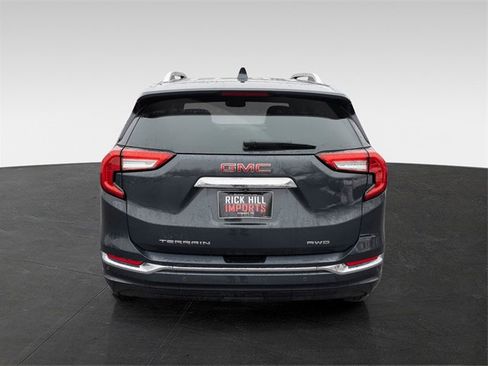 Used 2022 GMC Terrain Denali w/ Denali Premium Package image 8