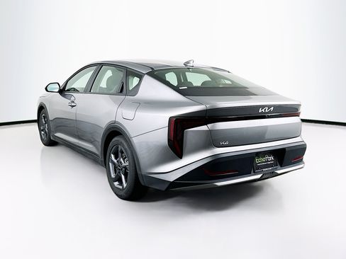 Used 2025 Kia K4 FWD image 5