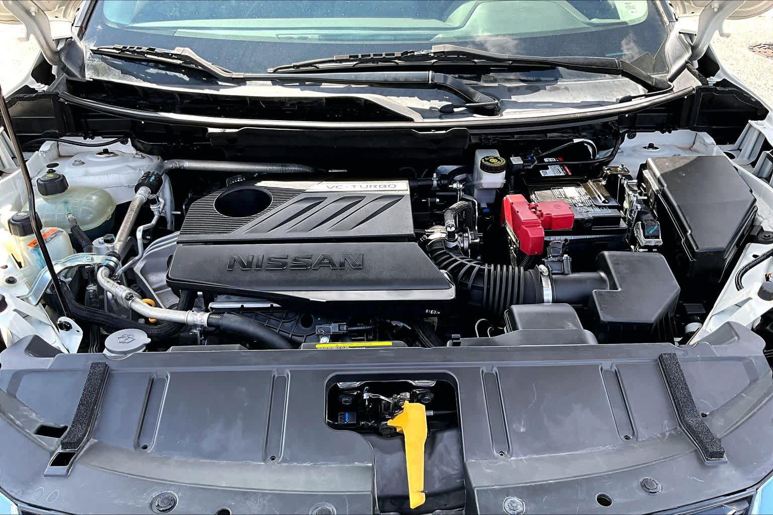 Used 2022 Nissan Rogue SV FWD image 32