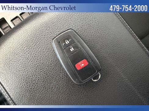 Used 2022 Toyota 4Runner Limited AWD/4WD image 24
