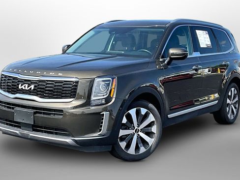 Used 2022 Kia Telluride S AWD/4WD image 13