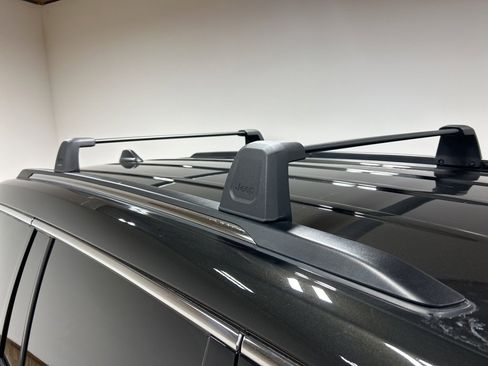 Certified 2023 Jeep Grand Cherokee L Limited w/ Luxury Tech Group II image 32