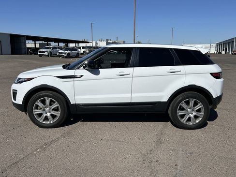 Used 2017 Land Rover Range Rover Evoque SE AWD/4WD image 8