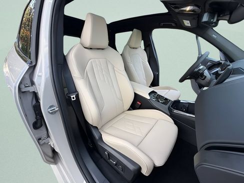 New 2026 BMW X3 xDrive30i w/ Premium Package AWD/4WD image 18
