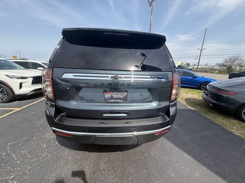 Used 2021 Chevrolet Tahoe LT w/ LT Signature Package image 4