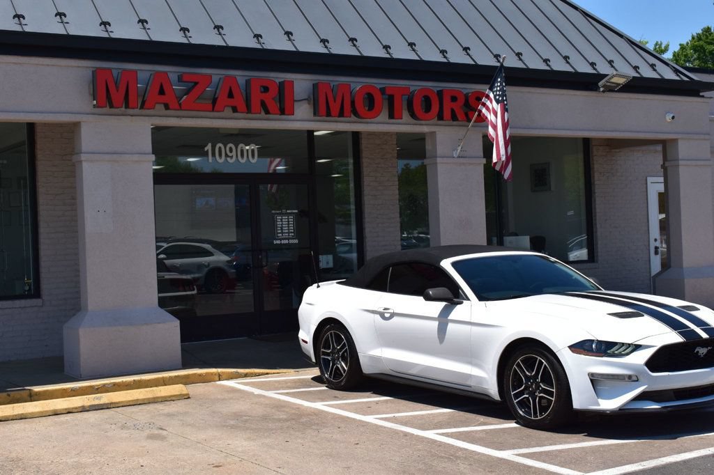 Used 2020 Ford Mustang Premium RWD image 9