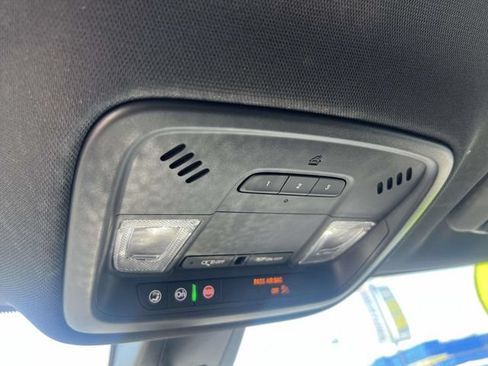 Certified 2023 Chevrolet Traverse LT AWD/4WD image 34
