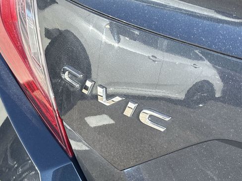 Used 2021 Honda Civic EX image 10