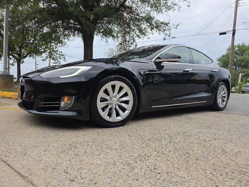 Used 2019 Tesla Model S Long Range AWD/4WD image 56