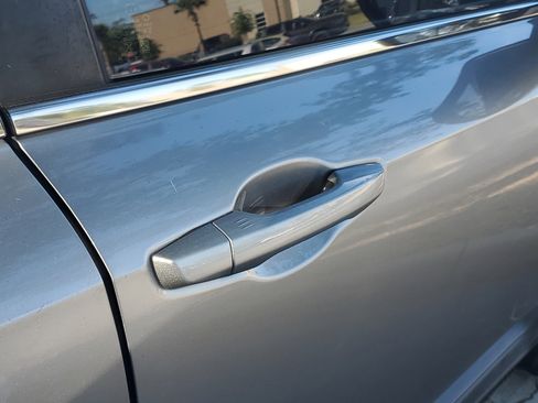 Used 2020 Honda CR-V EX image 6