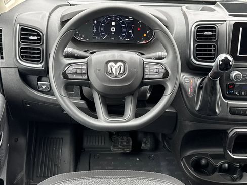 New 2026 RAM ProMaster 2500 w/ Quick Order Package 22G SLT image 12